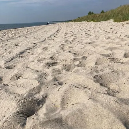 Strandhus Bøtø By